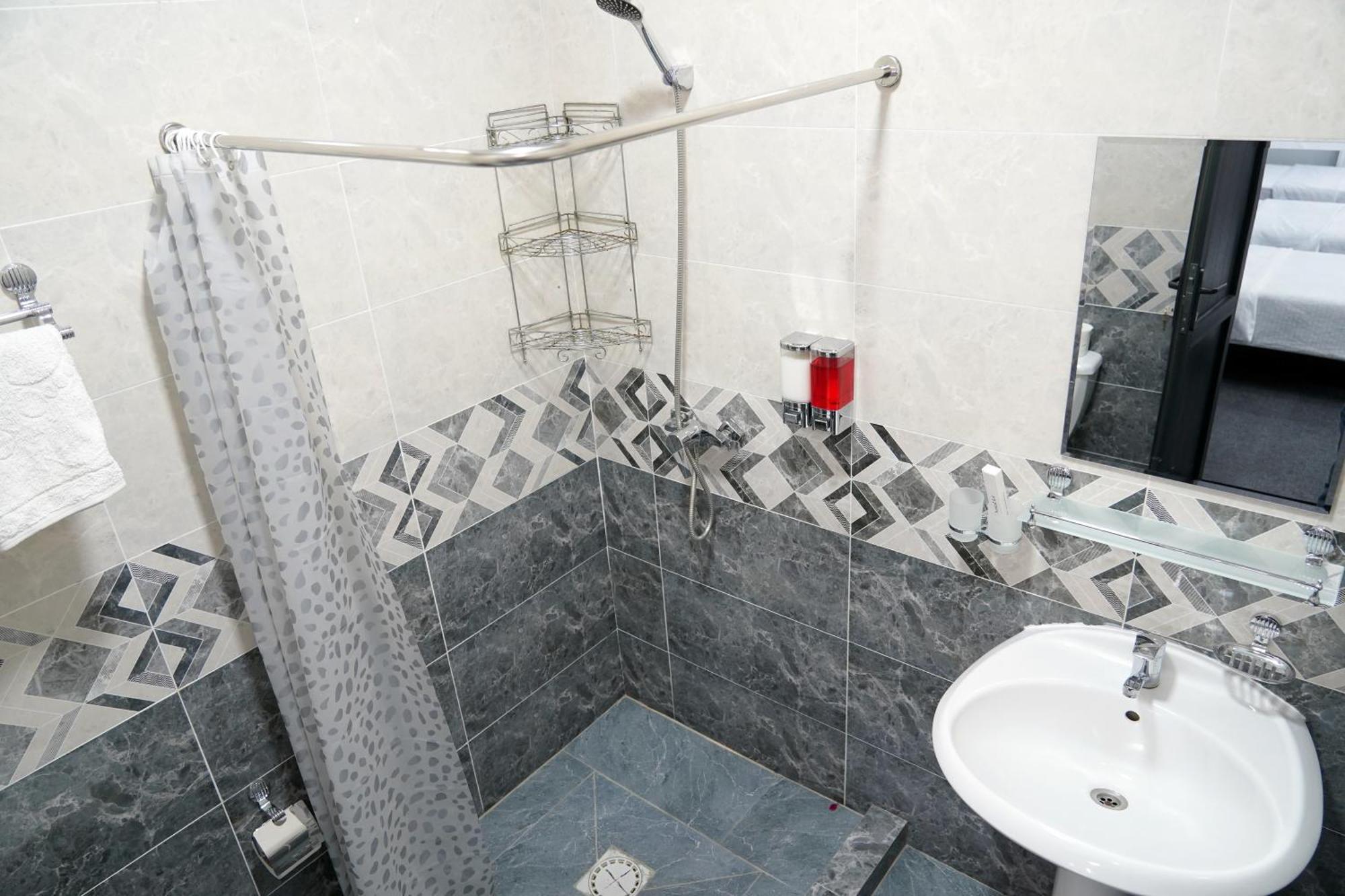 Hostel Premium Tashkent Exterior photo